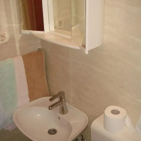 Jackie Apartman
